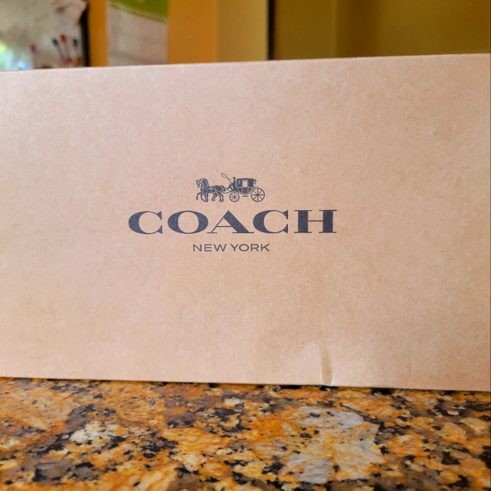 Coach gift box